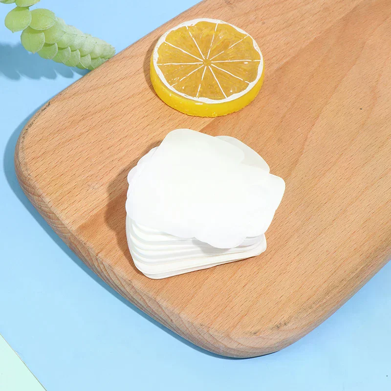 Case New 100pcs 5 6 3 6cm Disinfecting Paper Soaps Washing Hand Mini Disposable Scented Slice Sheets Foaming Soap Hot