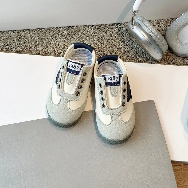 2026 Sneakers for Kids New Children's Shoes Spring New Style Boys Girls Soft Soled Comfortable Casual Board Kids Walking Shoes
