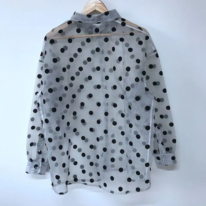 Stylish Guy Summer Fashion Polka Dot Perspective New Thin Loose Sunscreen Printing Shirt Fashion Long Sleeves Flip Collar Tops