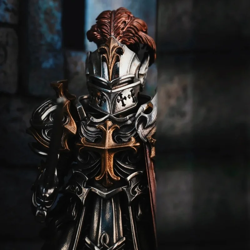 Estatuilla de caballero cruzado Paladin de Metal desmontable, adorno de escritorio de estilo chino, figura de acción coleccionable, modelo de juguete para regalo