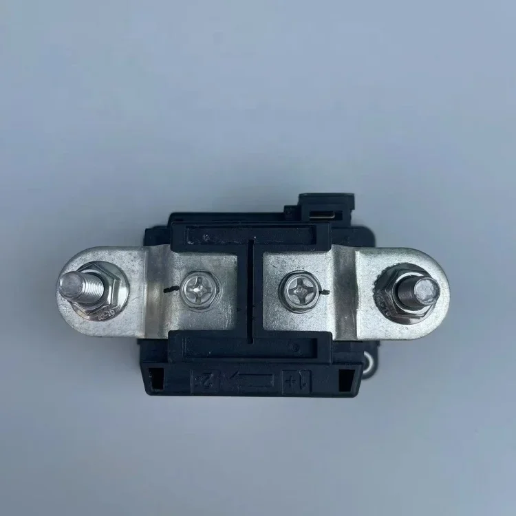 GLAVC New Energy Electric Bus Accessories Zhongtong Bus High Voltage Dc Contactor GLF300AT-44801 For relay controller