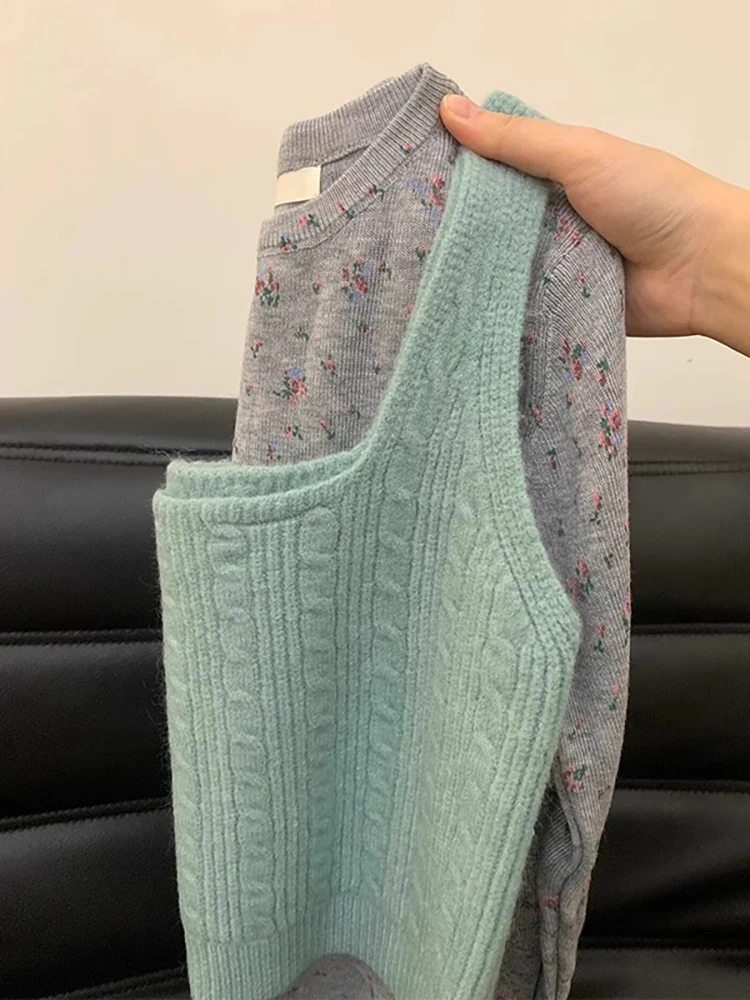 Korean Style Short Knitted Sweater Women's Inner Wear Layering Trendy Vest Square Collar Pure Color Spring Season Fashion
