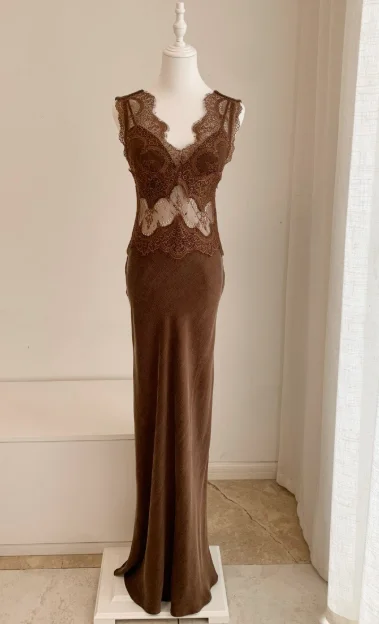 

Women's Silk Linen 2026 New Fashion Mini Dress Black Flowers Print Sleeveless High Quality