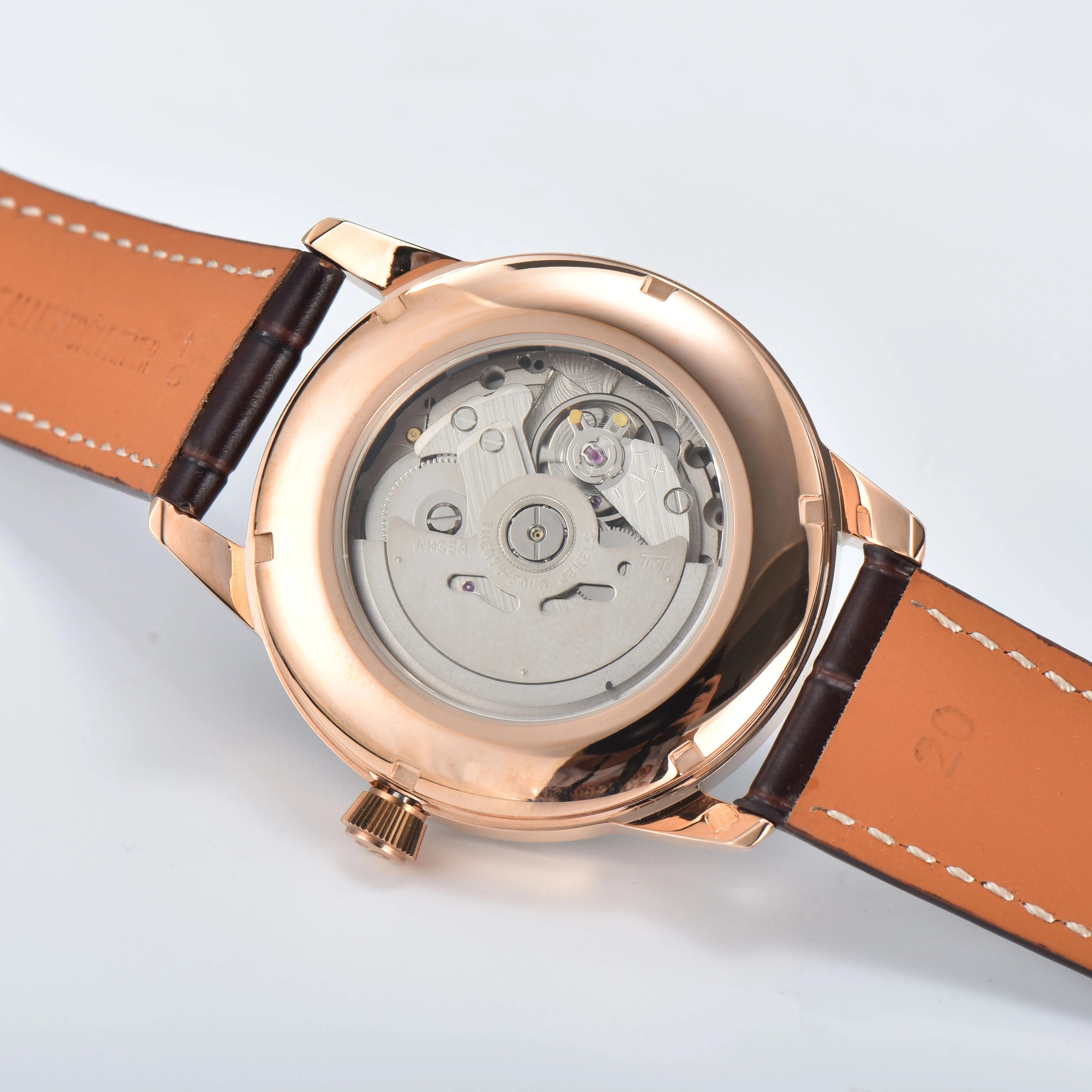 Reloj con logotipo personalizado para hombre, pulsera de cuero y cristal de zafiro, resistente al agua, movimiento automático, 40,5mm, NH35