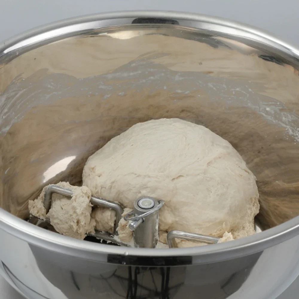 Stainless steel basin type dough mixer commercial 8kg household electric movable kneading mixer kneading dough mixer 220V