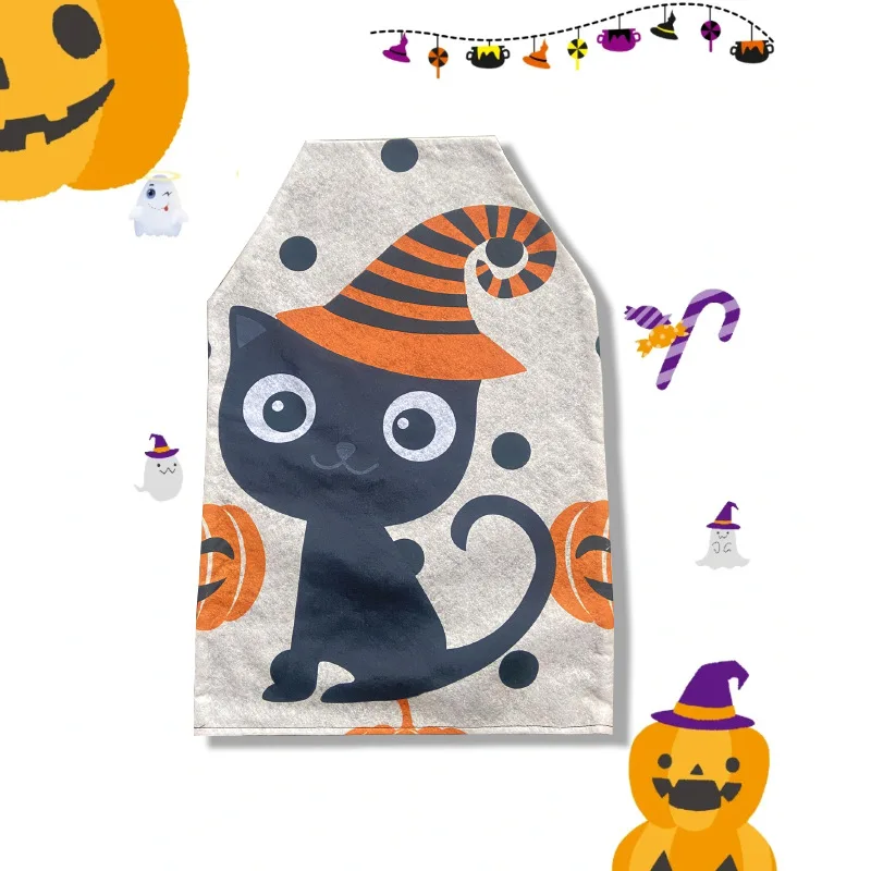 Чехлы на стулья с надписью «надгробие»