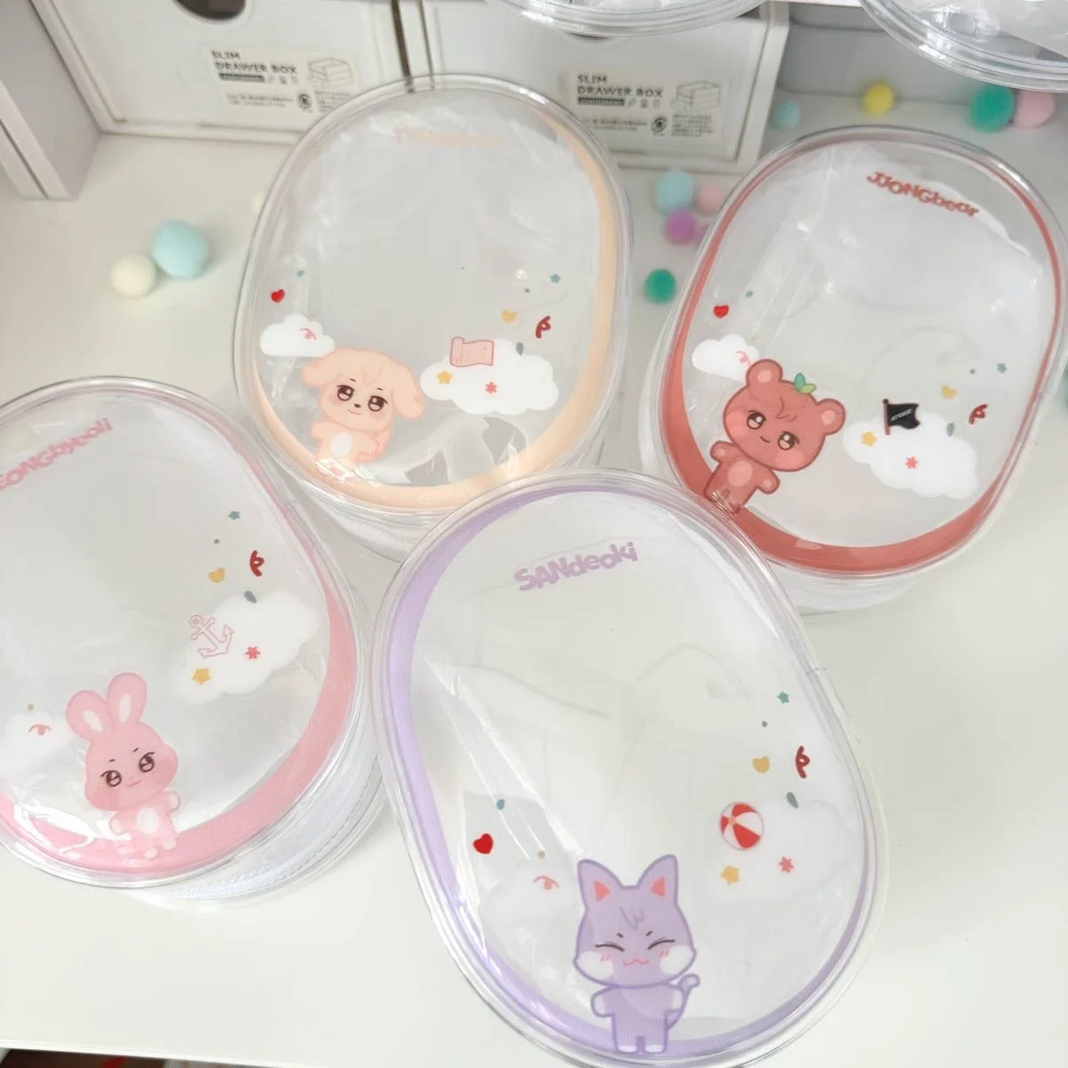 

Ateez Small Bag Doll Bag Decorative Bag 13.5*10.5*5cm Cartoon Cute Pvc Storage Bag Cosmetics Bag Hongjoong Seonghwa Yunho Yeosang San Mingi Wooyoung Jongho Kpop