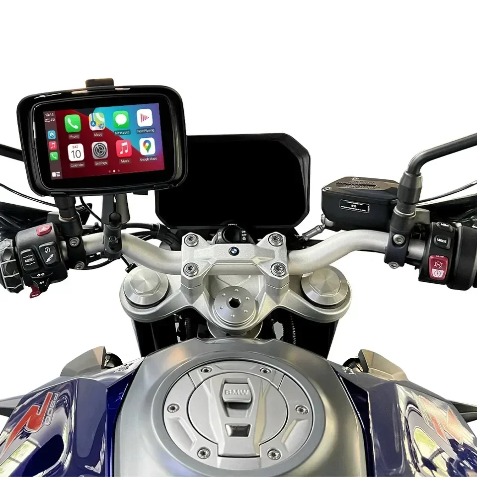 5 Inch Waterproof Touchscreen Moto Wireless CarPlay Wireless Android Auto Portable Car Stereo for Motorcycle