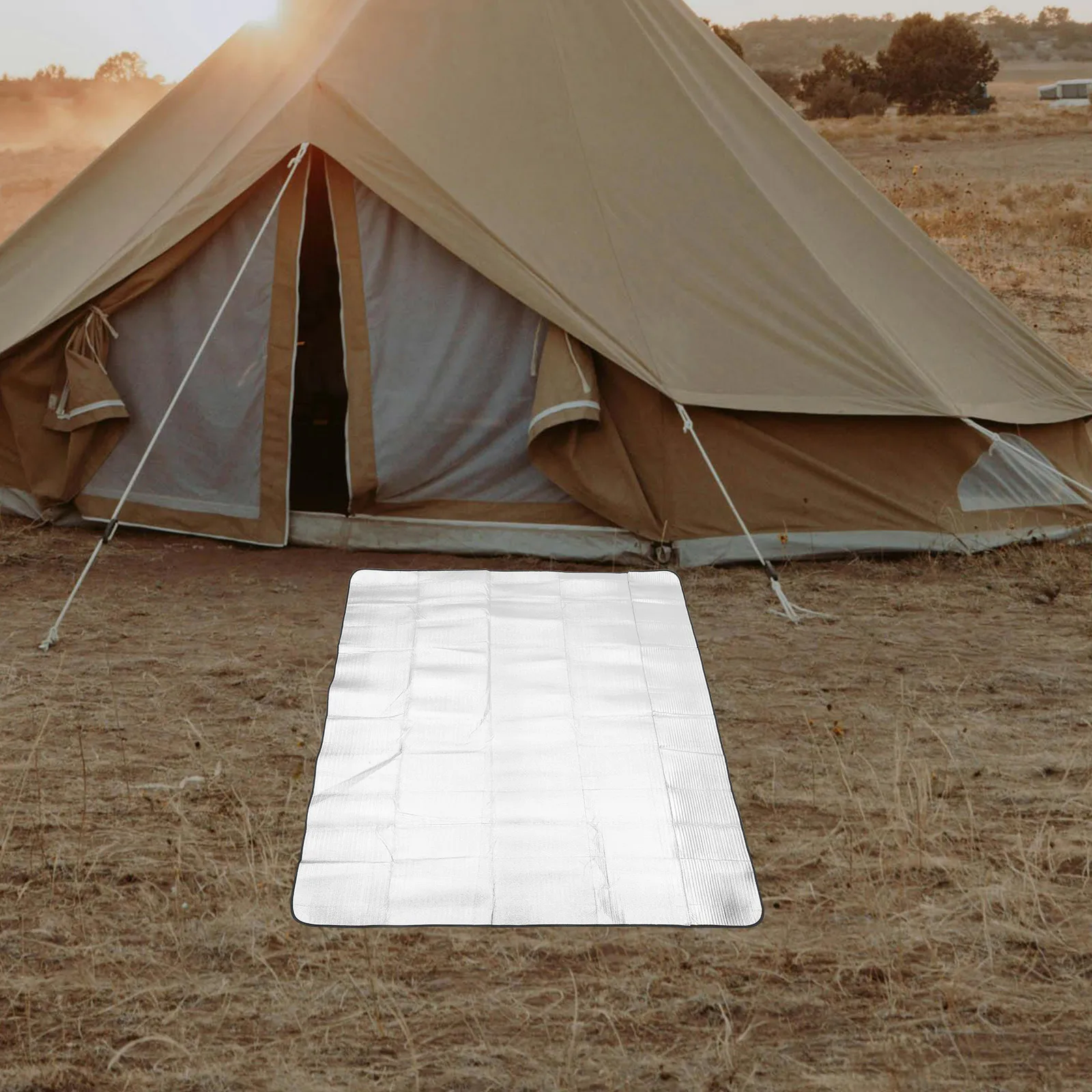 

Moisture-proof Pad 240x240cm Lightweight Camping Picnic Mat Beach Tent Blanket Anti-damp Cushion Hiking Outdoor Activities Mats