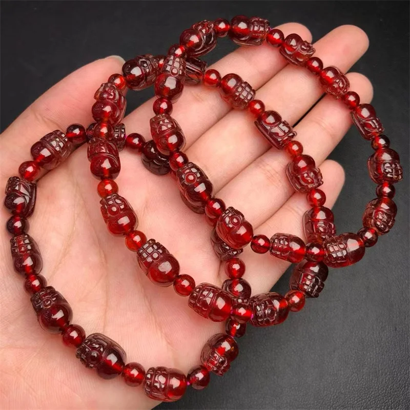 

1 Pc Fengbaowu Natural Garnet Pixiu Bracelet Mythical Animal Pixiu Beads Crystal Quartz Fashion Jewelry Gift For Women Men