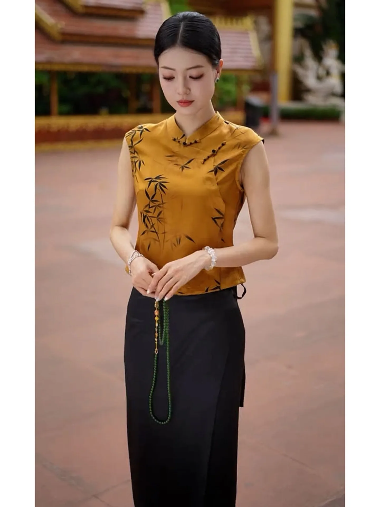 Neues chinesisches SLE-Blumendruck-Irt-Top für Damen mit lockerer Passform, gelbes Luxus-Sensation-Faionable-Top für die Herbstsaison