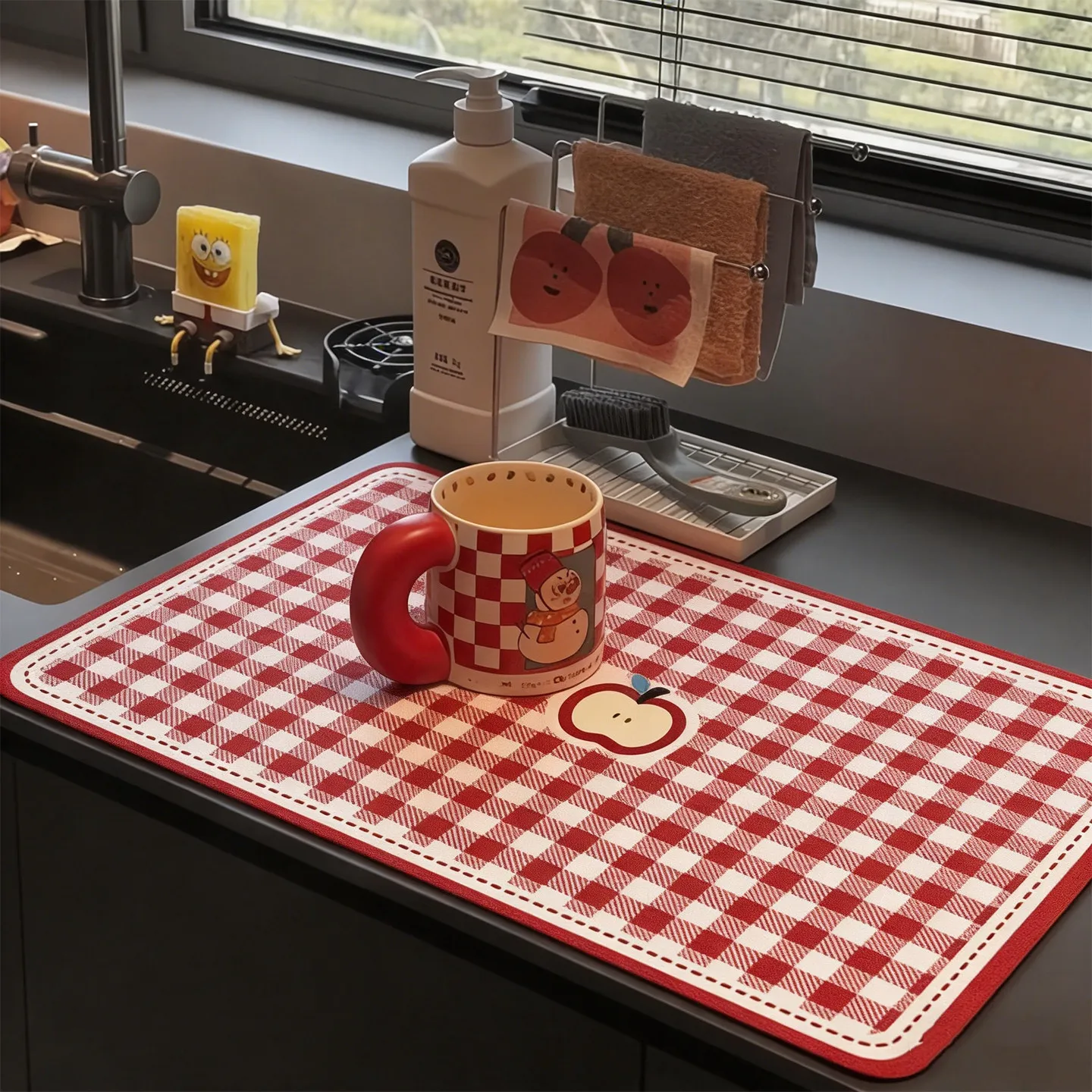 VIKAMA Red Check Apple Print Drying Mat Waterproof Non Slip Absorbent Pad For Kitchen Counter Sink Cup Tableware Storage Rug