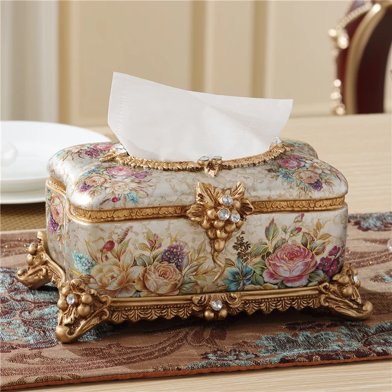 

European retro luxury tissue box ornament American home creative pumping carton ornament gifts resin crafts