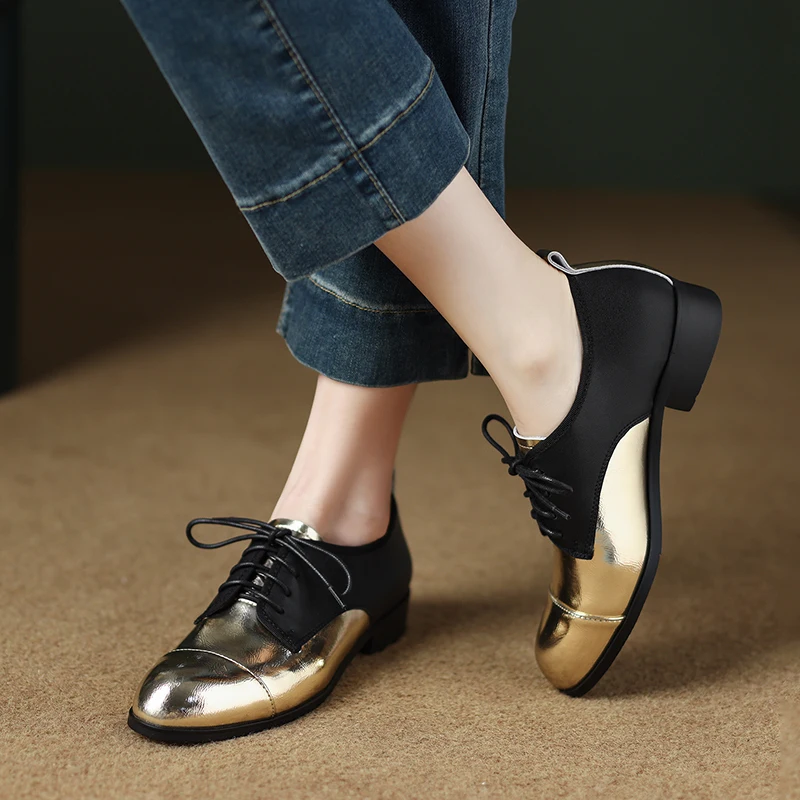 2024 New Fashion Classic Brogue Shoes Women Metal Cow Leather Pumps Mixed Color Comfortable Lace Up Big Size 34-40 for Ladies