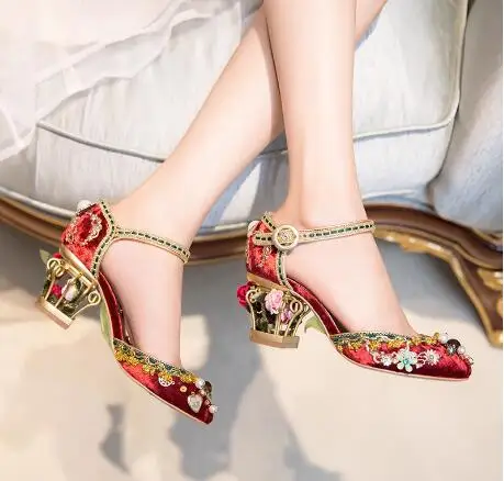 

Hot Women Red Sky Blue Black Velvet Bird Cage Strange Heels Embroidery Sandals Retro Flower Heels String Bead Ankle Strap Pumps