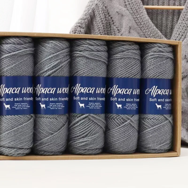 500g alpaca wool yarn, coarse yarn, hand woven to make warm and fashionable sweaters, windbreakers, jackets, scarves, hats, yarn