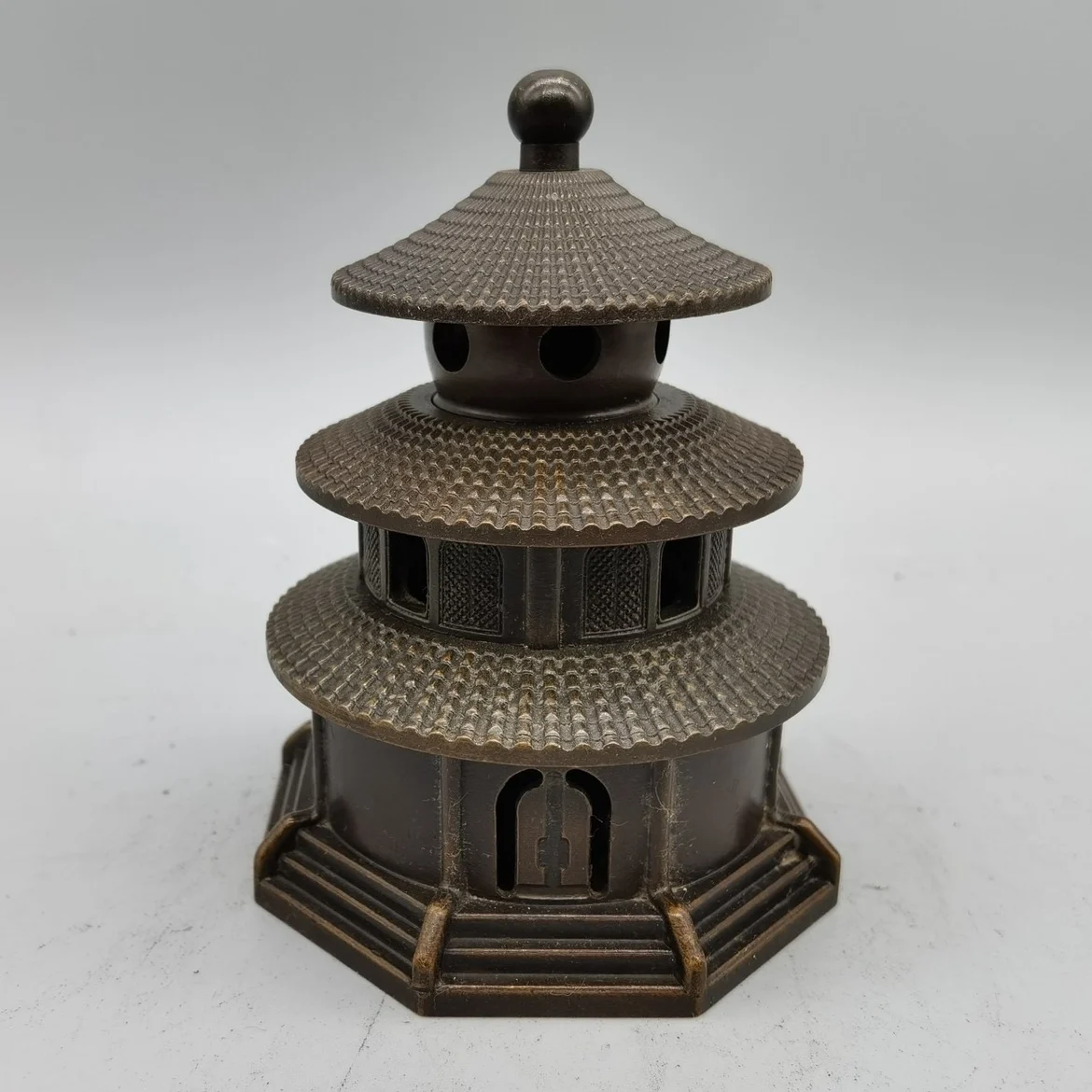 

Antique pure copper Tiantan tower incense burner tower burner indoor tea ceremony household sandalwood burner living room aromat