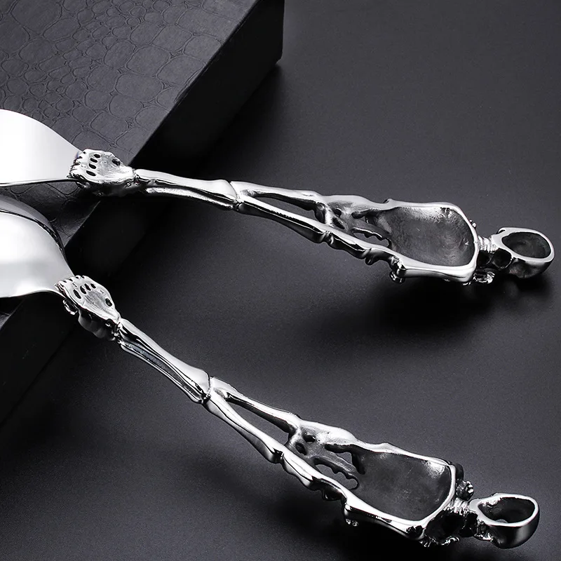 Exquisite 316L Titanium Steel Whole Body Skeleton Cutlery Steak Knife Fork Spoon Tableware Personality Skull Dinnerware Set