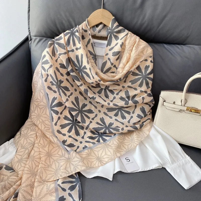 Women Bohemian Ethnic Print Shawl Versatile Beach Towel Air Condition Wrap Fashion Large Neck Scarf For Outdoor Travel
