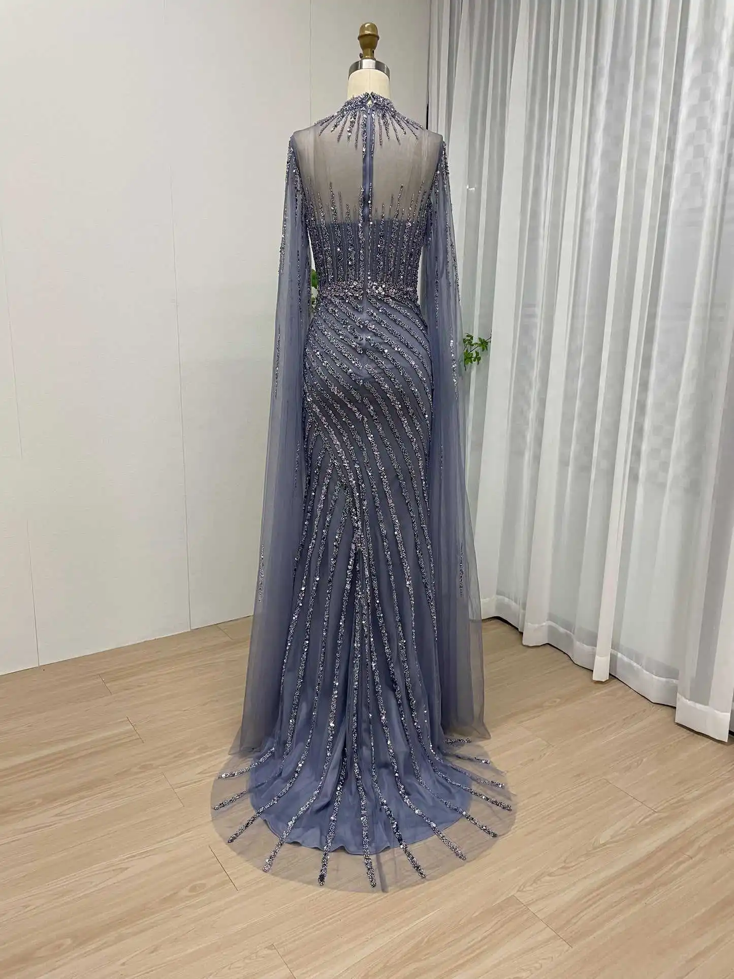 Luxury Crystal Long Sleeve High Collar Evening Dresses Tulle A-line Thigh Slit Floor Length Back Zipper Prom Gowns Customizd