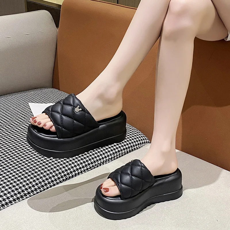 Summer Women Slippers Flip-Flops Ladies Beach Shoes Leather Wedge Heels Shoes New Woman High Platform Slippers Outside Sandals