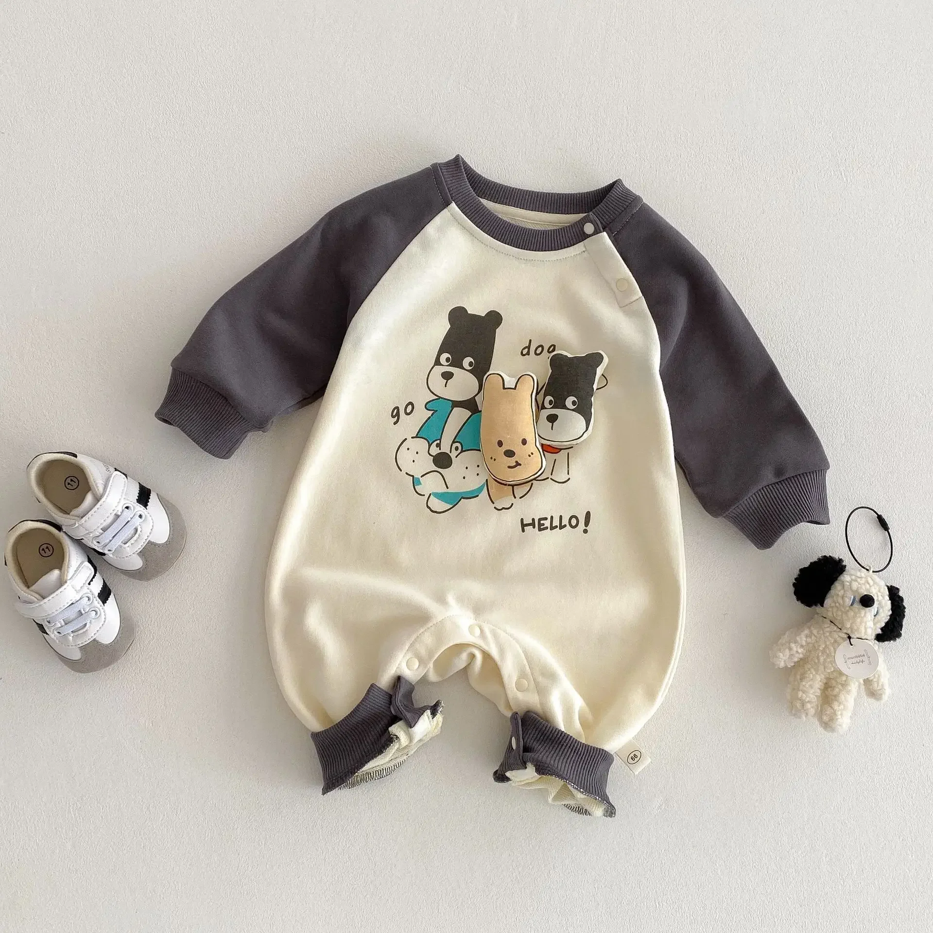 Baby onesie super cute romper 2025 new spring 0-2 year old three-dimensional cartoon newborn clothes