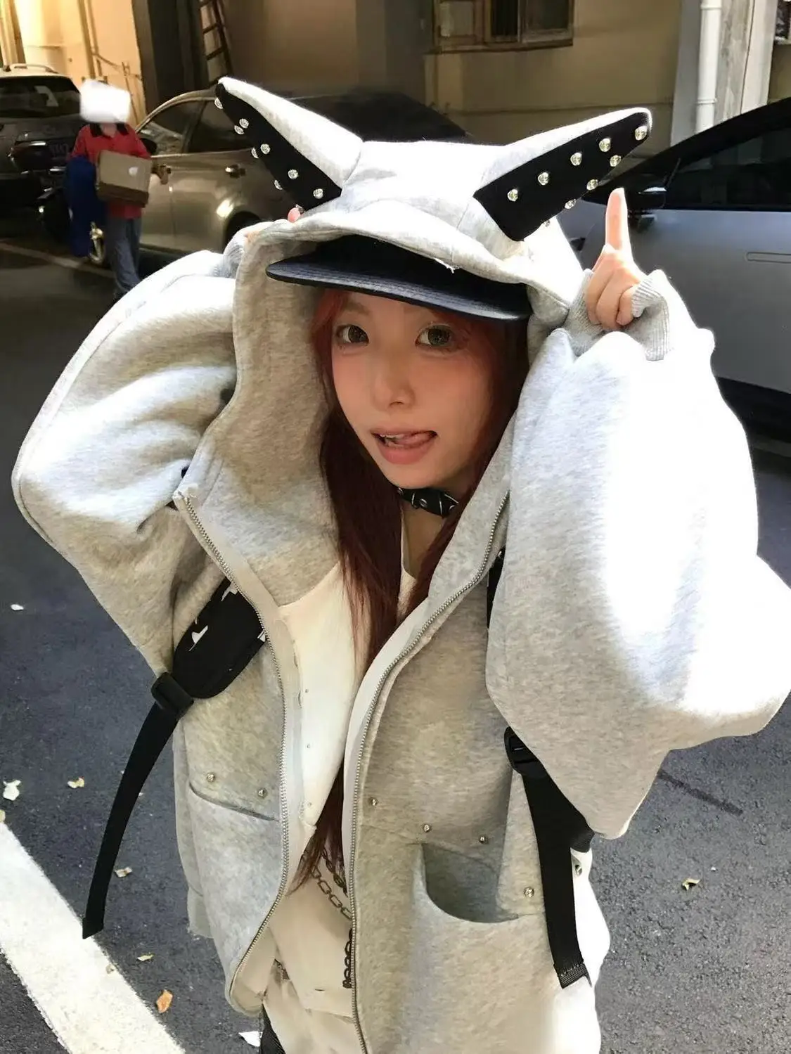 เสื้อฮู้ดซิปสไตล์ฮิปฮอปสตรีทแฟชั่น ดีไซน์หมุดหูใหม่ ทรงหลวม ใส่ได้ทั้งผู้หญิงและผู้ชาย