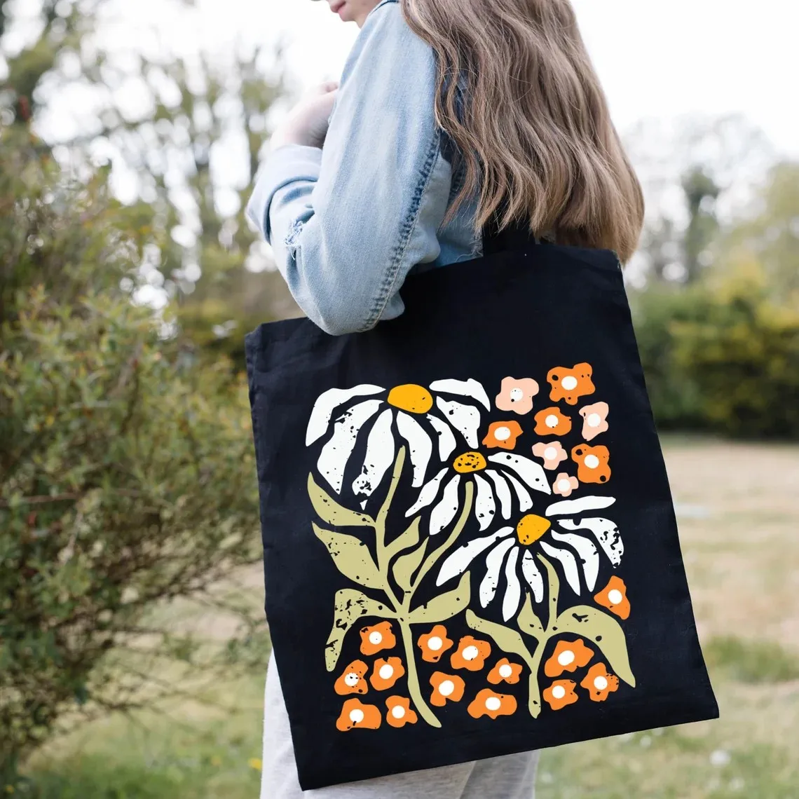 

Boho Style Canvas Tote Bags Lightweight Shoulder Bags with Wildflower Print Shopping Bags for Women and Teens, Everyday Tote Bag