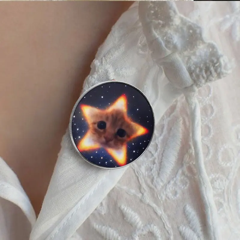 Star Shaped Space Kitten UV Printing Badge Cosmic Glowing Galaxy Cat Pin Cute Meme Animal Metal Brooch Lapel Gift For Cat Lovers