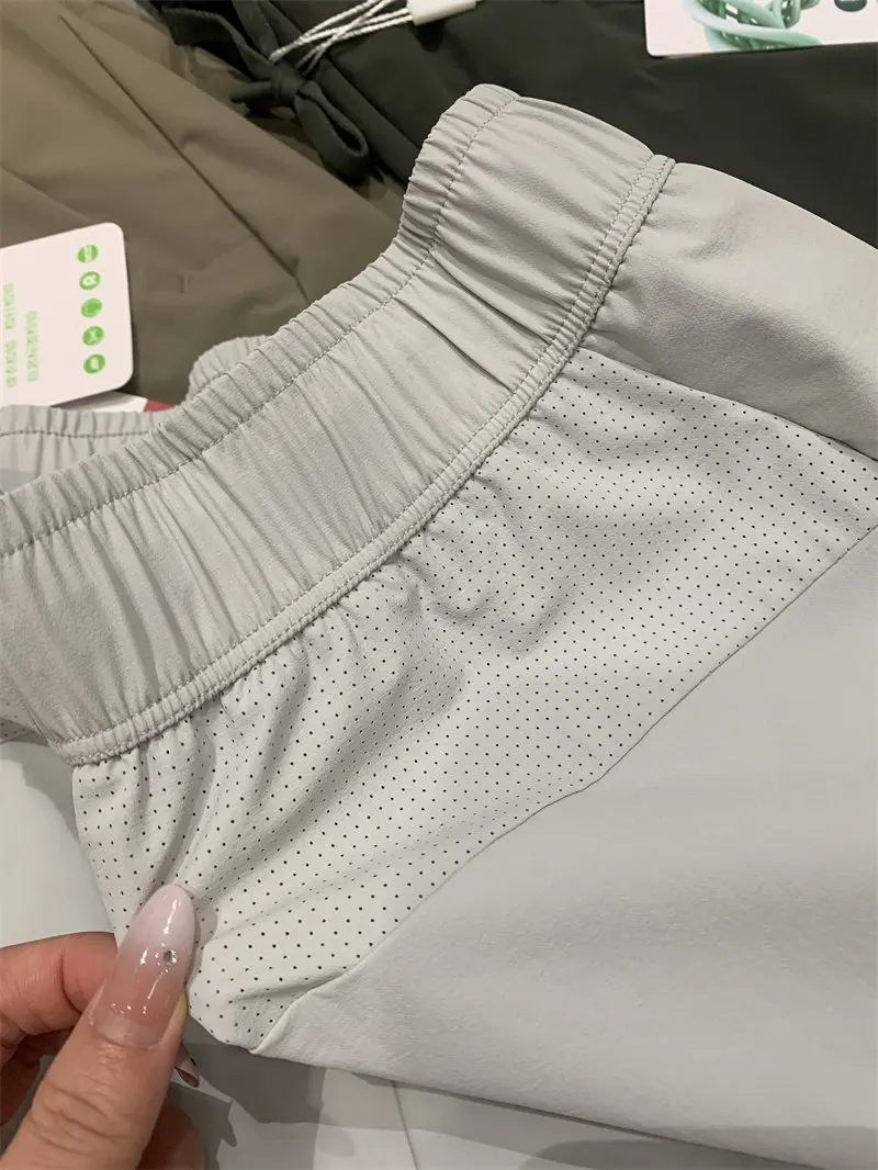 

Men's Lightweight Breathable Casual Shorts Laser-Pierced Quick-Dry High-Elastic Waist Corduroy Summer 2026 Loose Fit Straight...