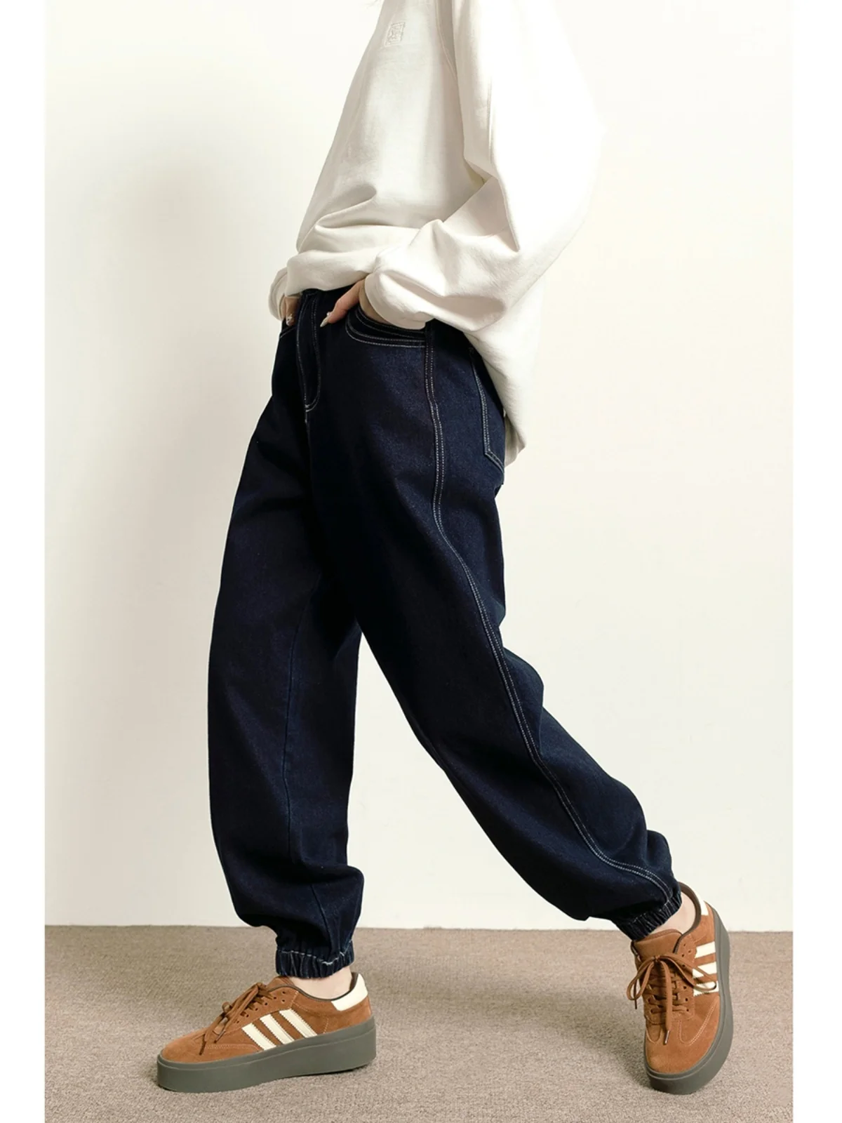 

Trendy Deep Blue Fleece Denim Pants Women's Cuffed Long Trousers Patched MM Brand Winter Thick Straight Leg Natural Waist