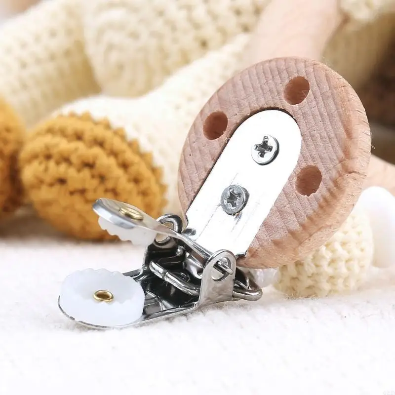 Q22d Baby Pacifier Clip Crochet-Lion Doll Dollable Leafle Bell-Bell Soother Toy
