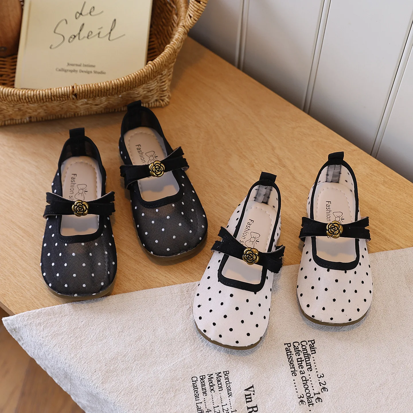 What is the difference between infant, toddler, and youth shoe sizes?