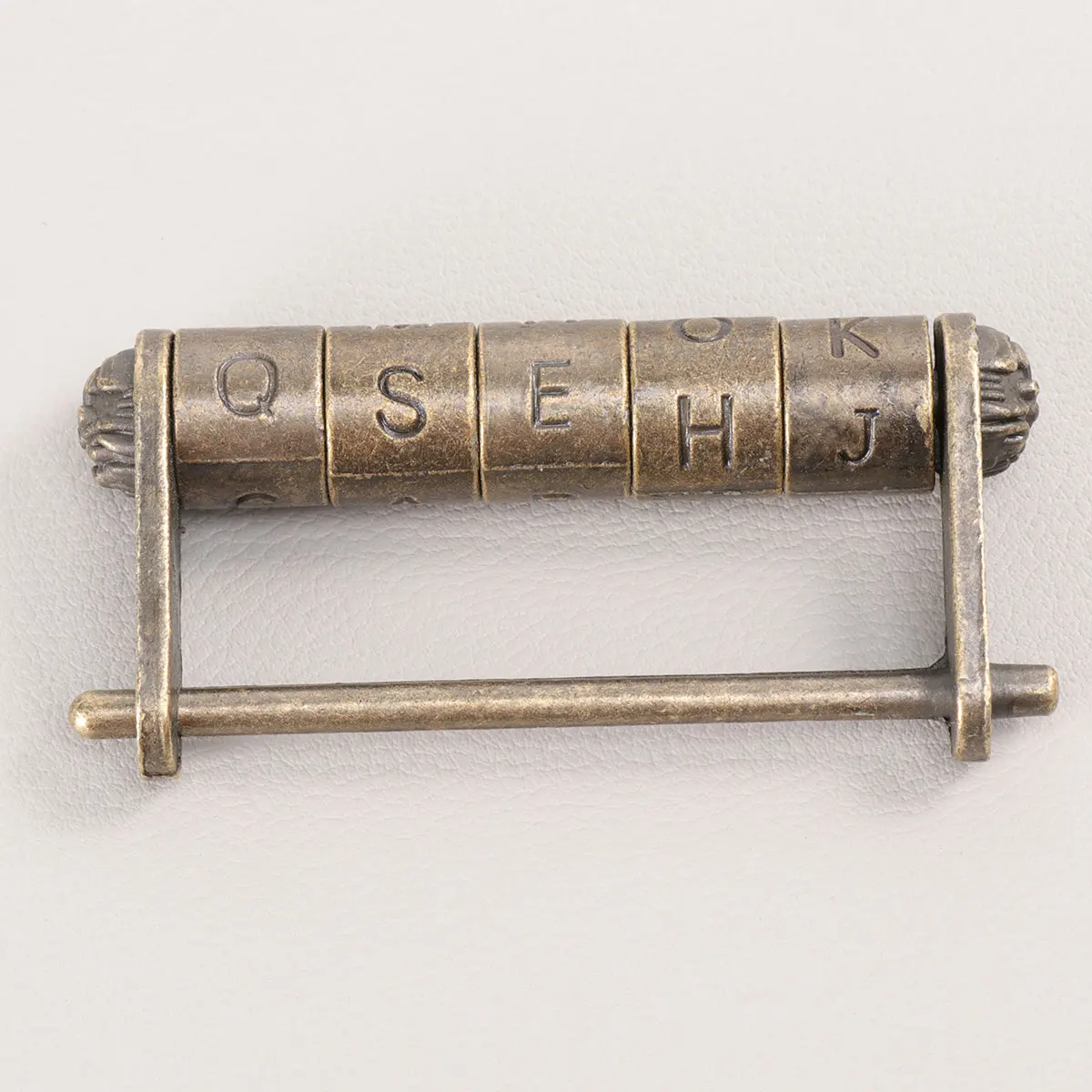 

Retro Style Zinc Alloy Ancient Chinese Creative English Letter Design Classic Decorative Security for Home Office Drawer Door