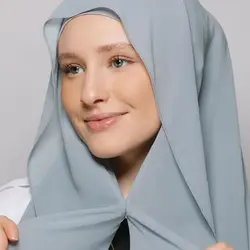 Hot Sale Premium Instant Chiffon Hijab With Bulit-in Magnets Solid Color Easy To Wear Shawl Wrap with Undercap for Muslim Women
