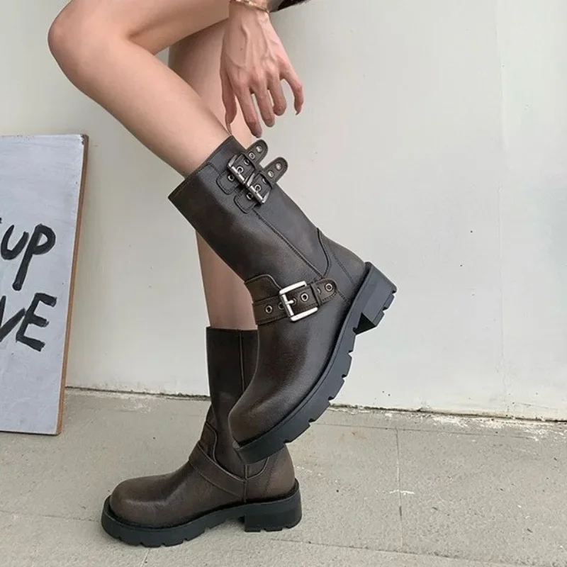 

Women's Boots Fashion Motorcycle Riding Boot High Quality Leather Boot Retro Western Cowboy Boots for Women Platform Boots Botas