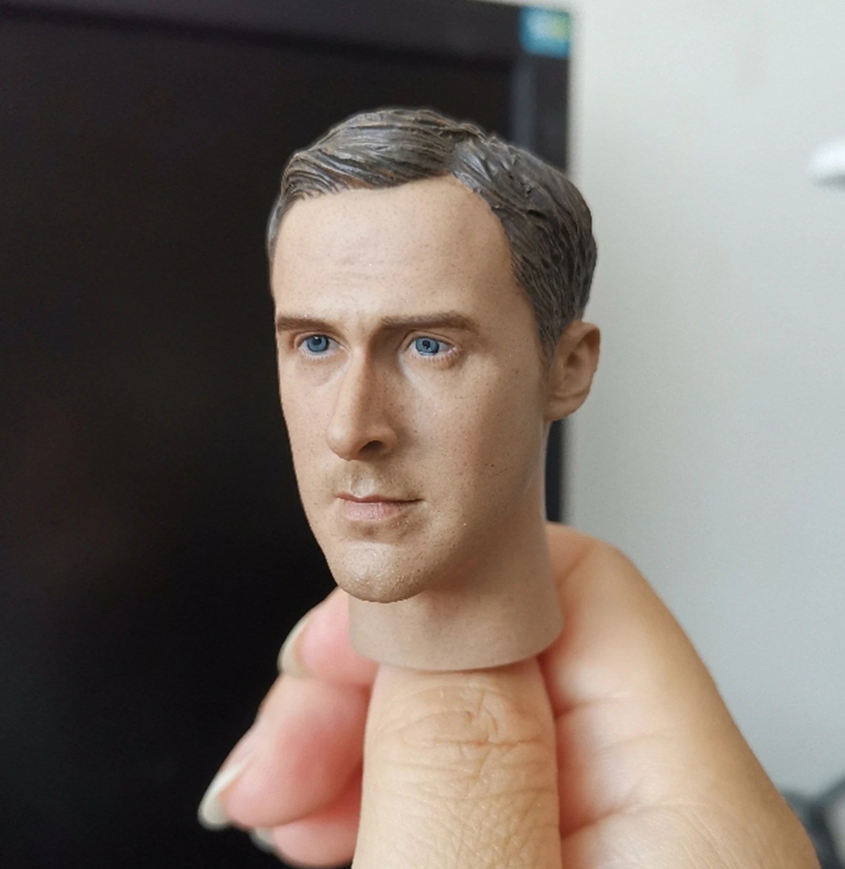 

1/6 Scale Young Ryan Gosling Singer Actor Head Sculpt Model Fit for 12'' Hot Toys Action Figure