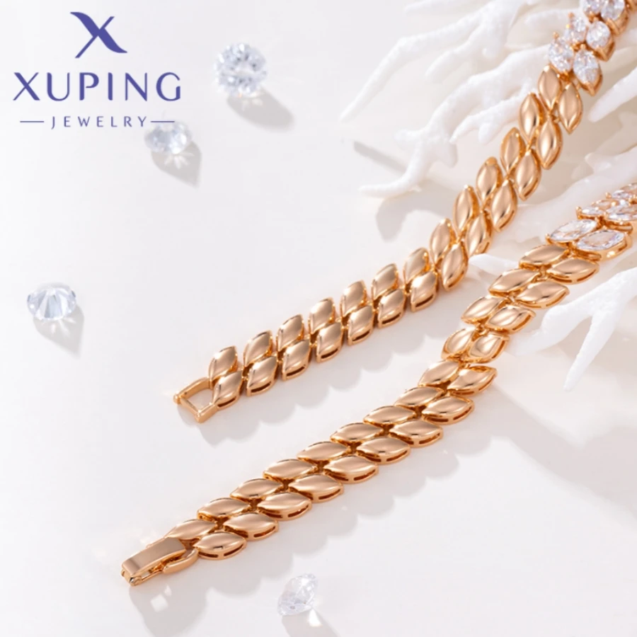 Xuping Jewelry New Hot Simple Shaped Gold Color Necklace for Woman Schoolgirl Birthday Christmas Party Classics Gifts X000440676