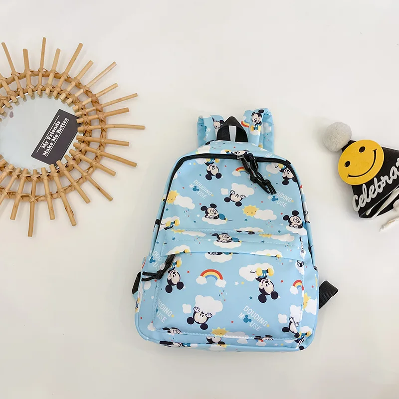 

Miniso Mickey trendy and fashionable backpack, lightweight weight loss backpack, large capacity, adjustable shoulder straps.