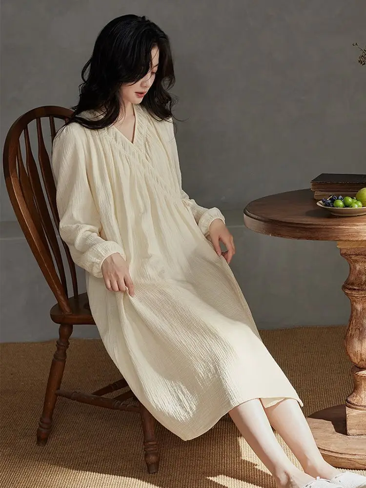 

Ночная рубашка средней длины для женщин, новая весенне-осенняя пижама, новая ночная рубашка, бежевая свободная домашняя одежда, популярное корейское платье, женский халат