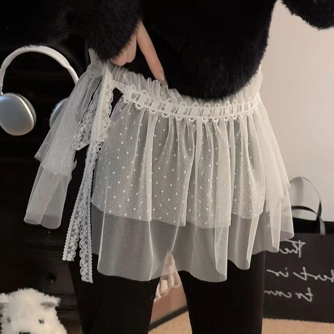 

New Embroidered Flower Lace Mini Skirt See Through Y2K Streetwear Lace Up Ruffles Skirt Harajuku Butt Curtain Jeans Decoration