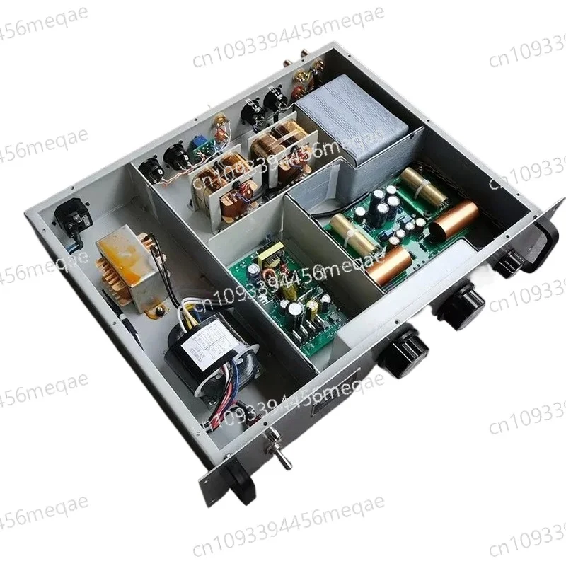 

Балансный предусилитель с прямым тепловым звукопроводом (трансформаторный вход/выход), модель CLP03