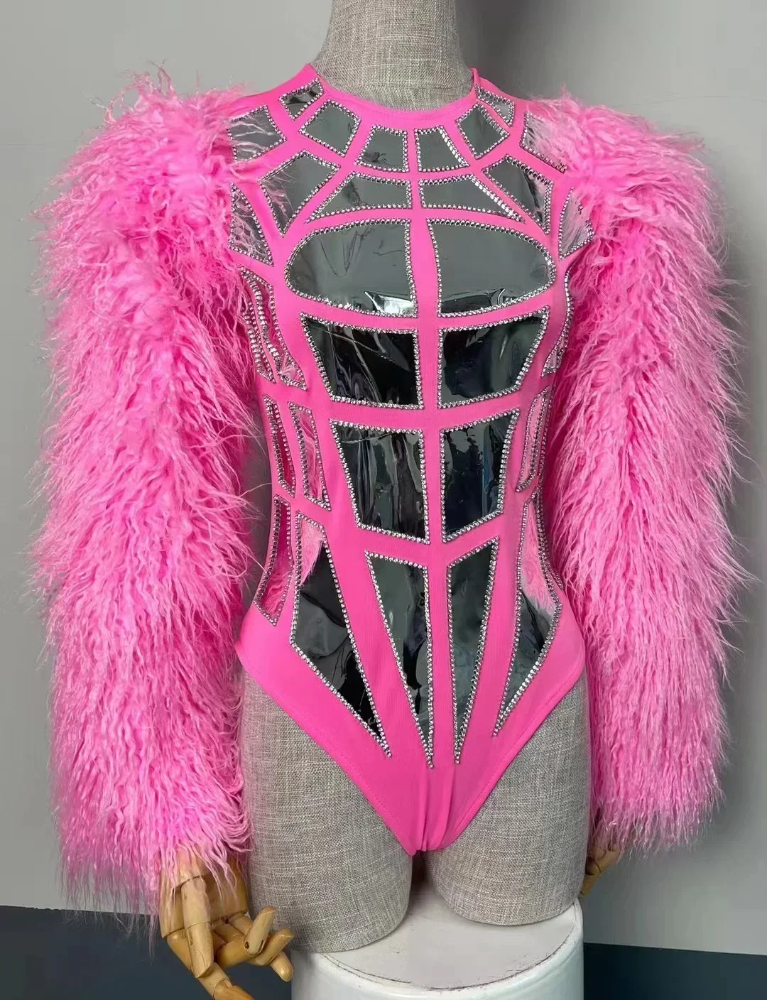 

Nightclub Gogo Dance Costume Women DJ Singer Dancer Performance Stage Wear Drag Queen Rave Outfits Fur Sleeve Laser Bodysuit