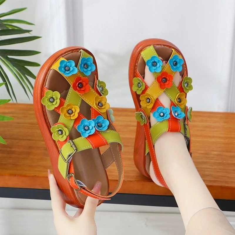 

Women Hollow Flower Sandals Flats Platform Shoes 2026 New Beach Dress Shoes Summer Casual Sport Shoes Walking Flip Flops Mujer