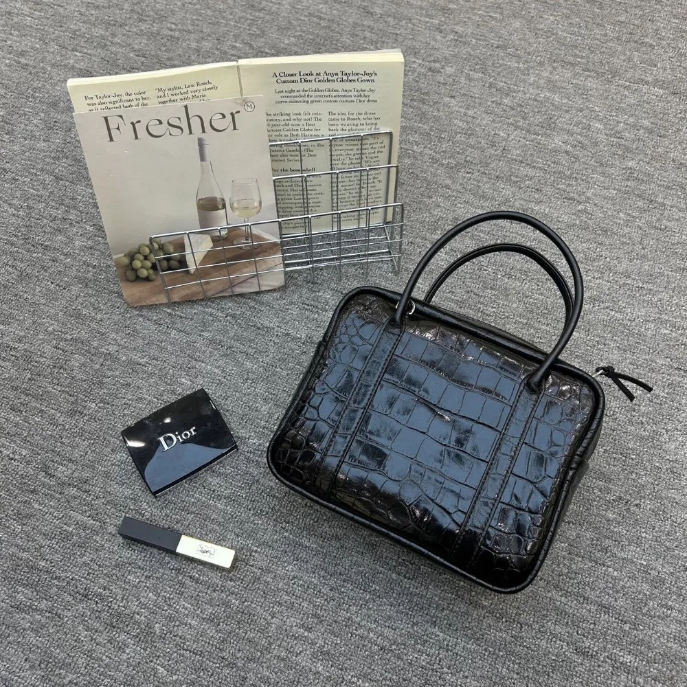 First Layer Calfskin Crocodile Pattern Mini Feather Portable Shoulder Versatile Commuter Bag Unique Fashionable Texture