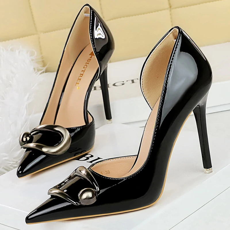 

BIGTREE Shoes Metal belt buckle Women Pumps Patent leather High Heels 10.5 cm Stilettos Sexy party shoes Fashion Wedding shoes