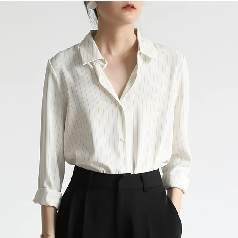 Camicia di raso da donna a maniche lunghe versatile retro drappo pendolarismo camicia matura leggera