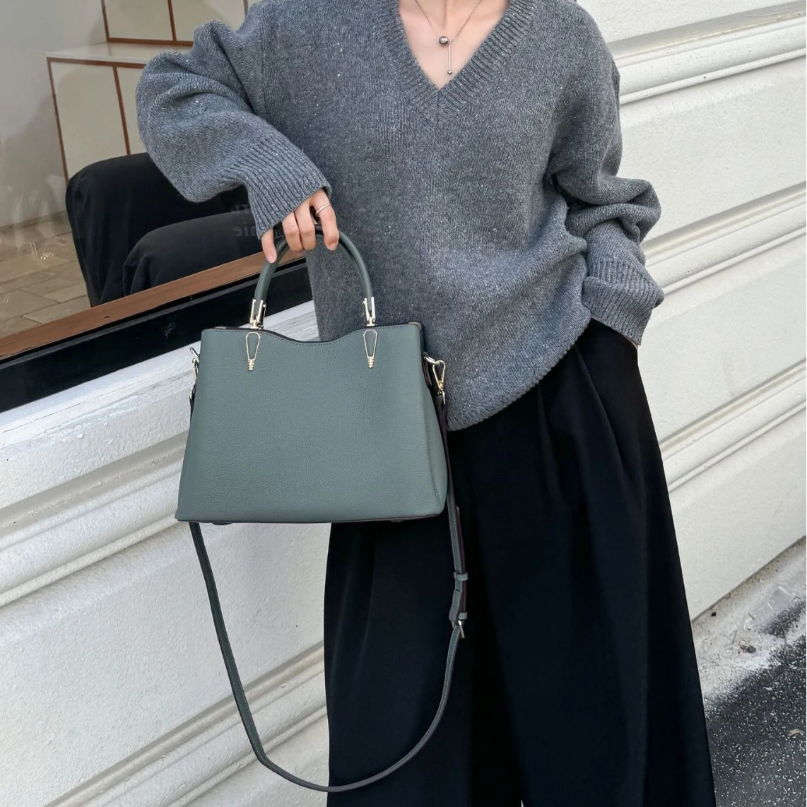 حقيبة يد نسائية من الجلد الطبيعي ذات سعة كبيرة وكتف واحد وحقيبة كروس، حقيبة عصرية وأنيقة وعملية ذات جودة عملية