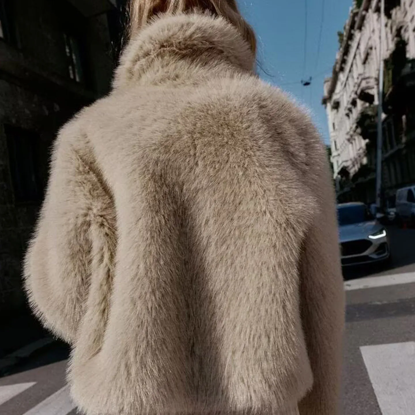 Z المرأة على الوجهين الفراء الاصطناعي Jaet Faionable ملابس خارجية ort معطف طويل Sve سستة إغلاق الخريف 2025