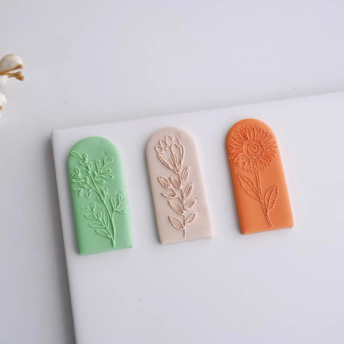 Elegant Abstract Face Polymer Clay Stamp Cutter Botanical Bunch of Flowers Stamps Deepened Texture Clay Embossing DIY Earrings